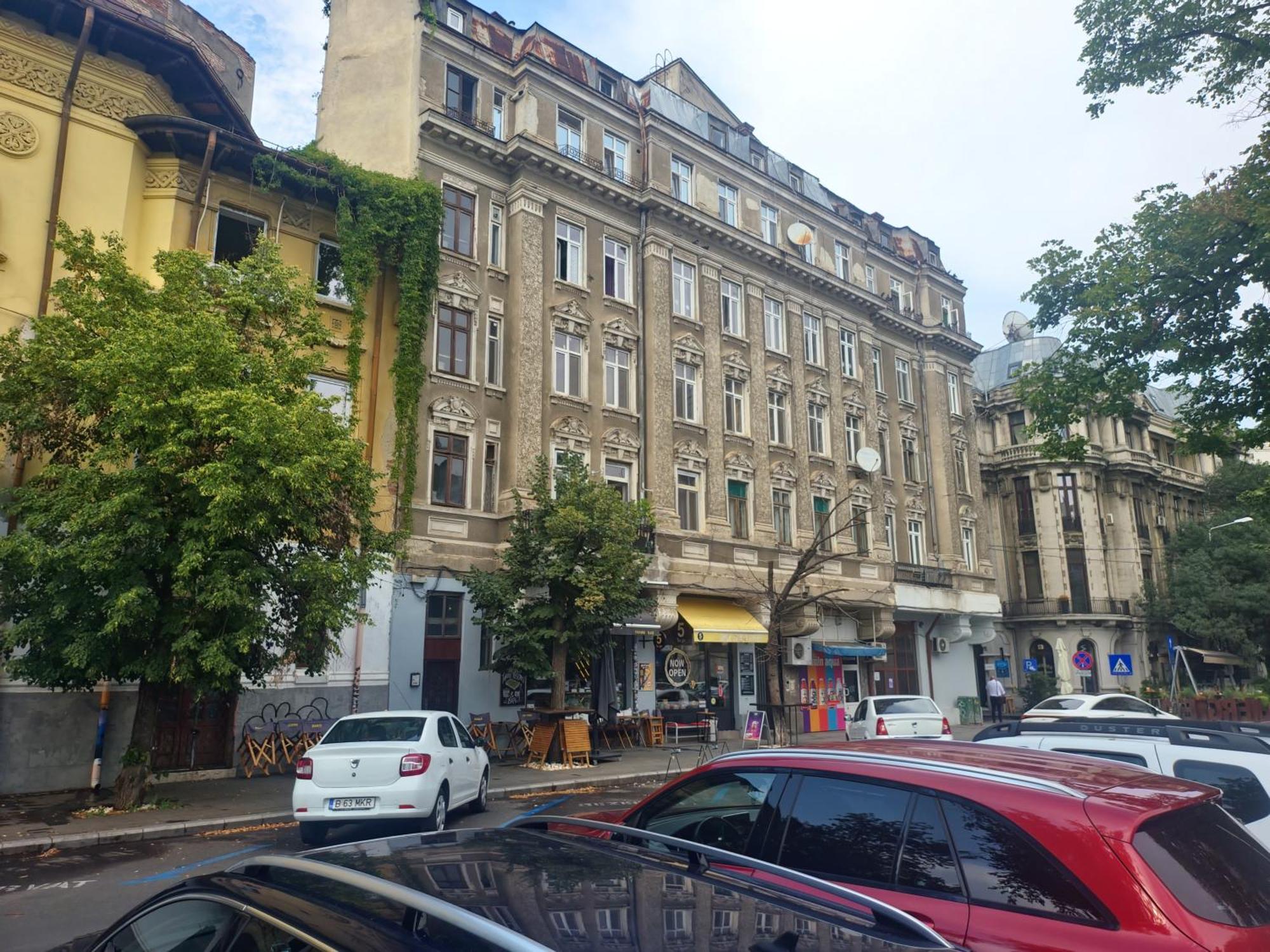 Aparthotel Yanis Bukares Bagian luar foto