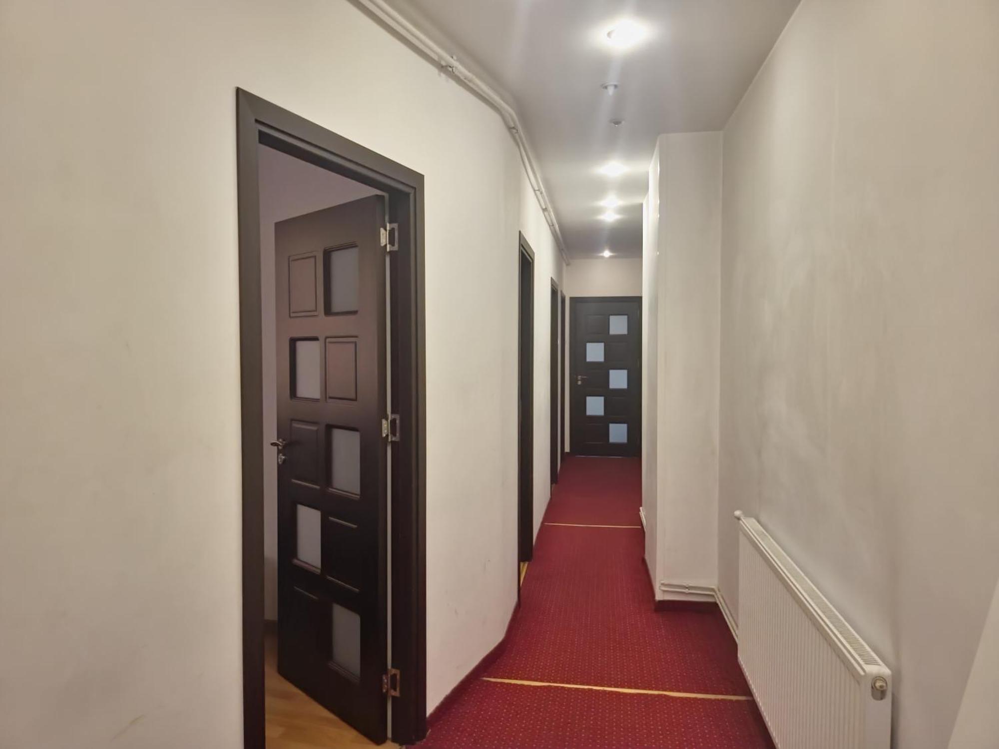 Aparthotel Yanis Bukares Bagian luar foto